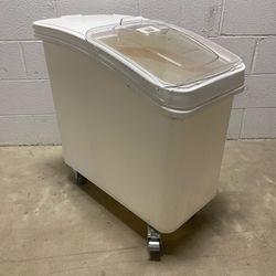 Mobile 27 Gallon Ingredient Storage Bin with Sliding Lid. 3” caster wheels.