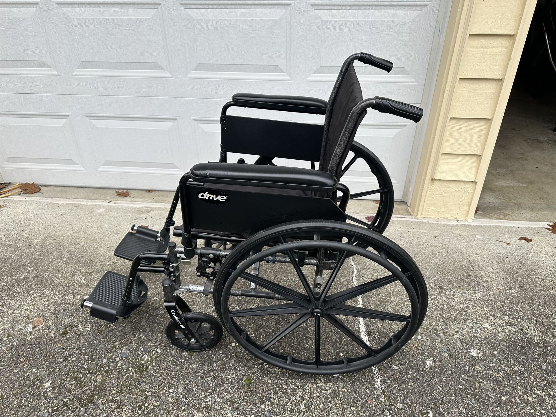 Drive Cruiser III Wheelchair