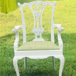 Gorgeous Antique/Vintage Dining Chairs ((6) 