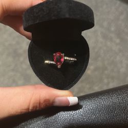 Red Stone Ring Size 11