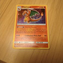 2019 Charizard 