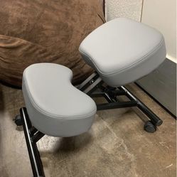 Ergonomic Kneeling Chair 