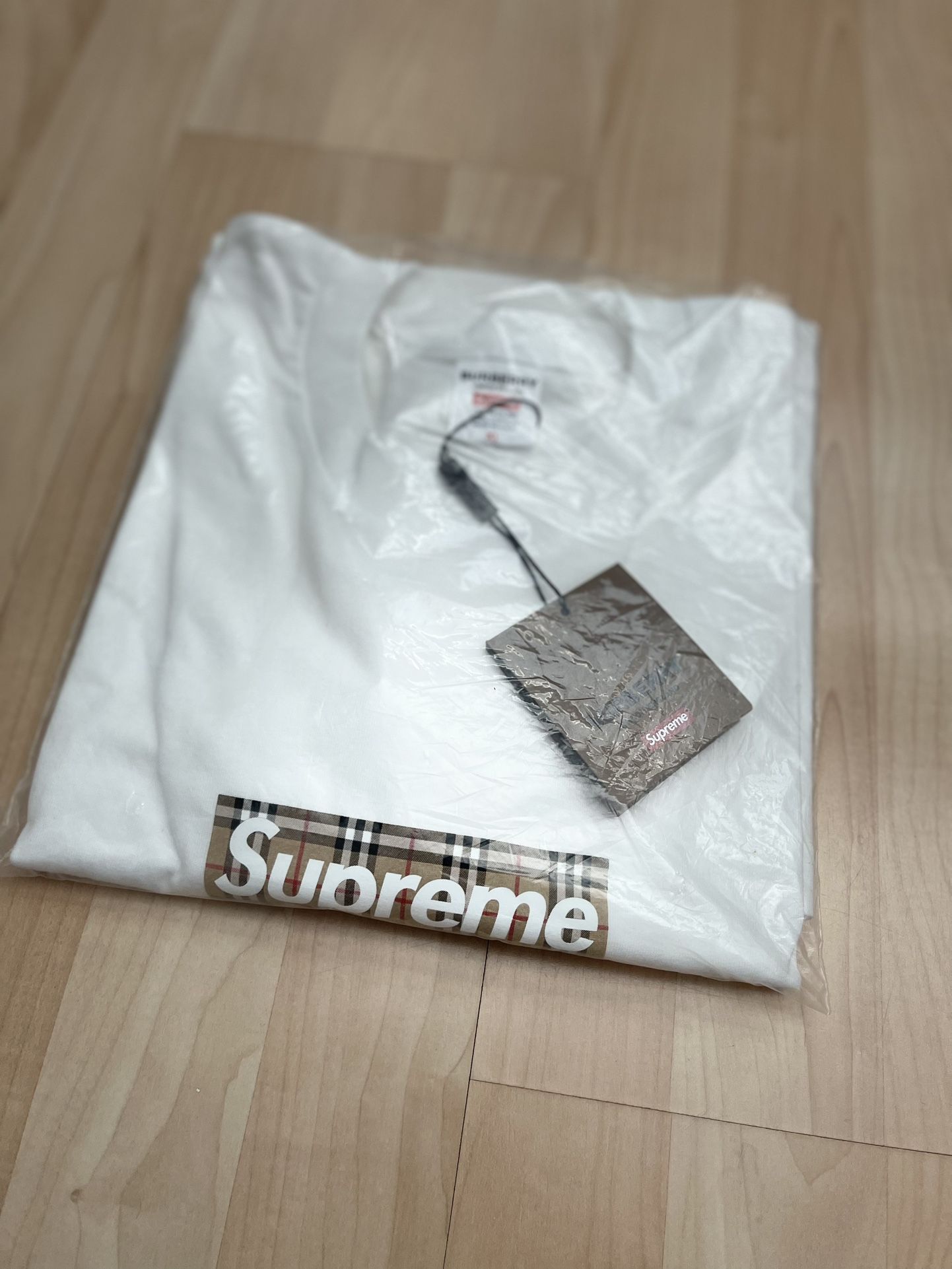 Supreme Burberry Shirt