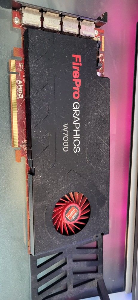 AMD Firepro W7000 Graphics Card