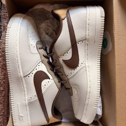 Nike Air Force 1 Low (Brogue Sail) Size 5.5Y