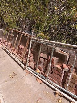 I have three 6 ft scaffold I have two 4-ft scaffolds I have pics of planks I have one flat top