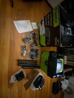 Wet / dry cordless vacuum