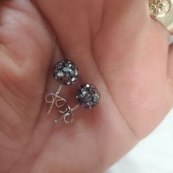 9.25 Earrings