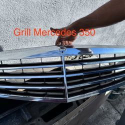 Grill Mercedes 350