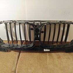 2017 - 2021 BMW X3 X4 Upper Grille Air & Shutter 