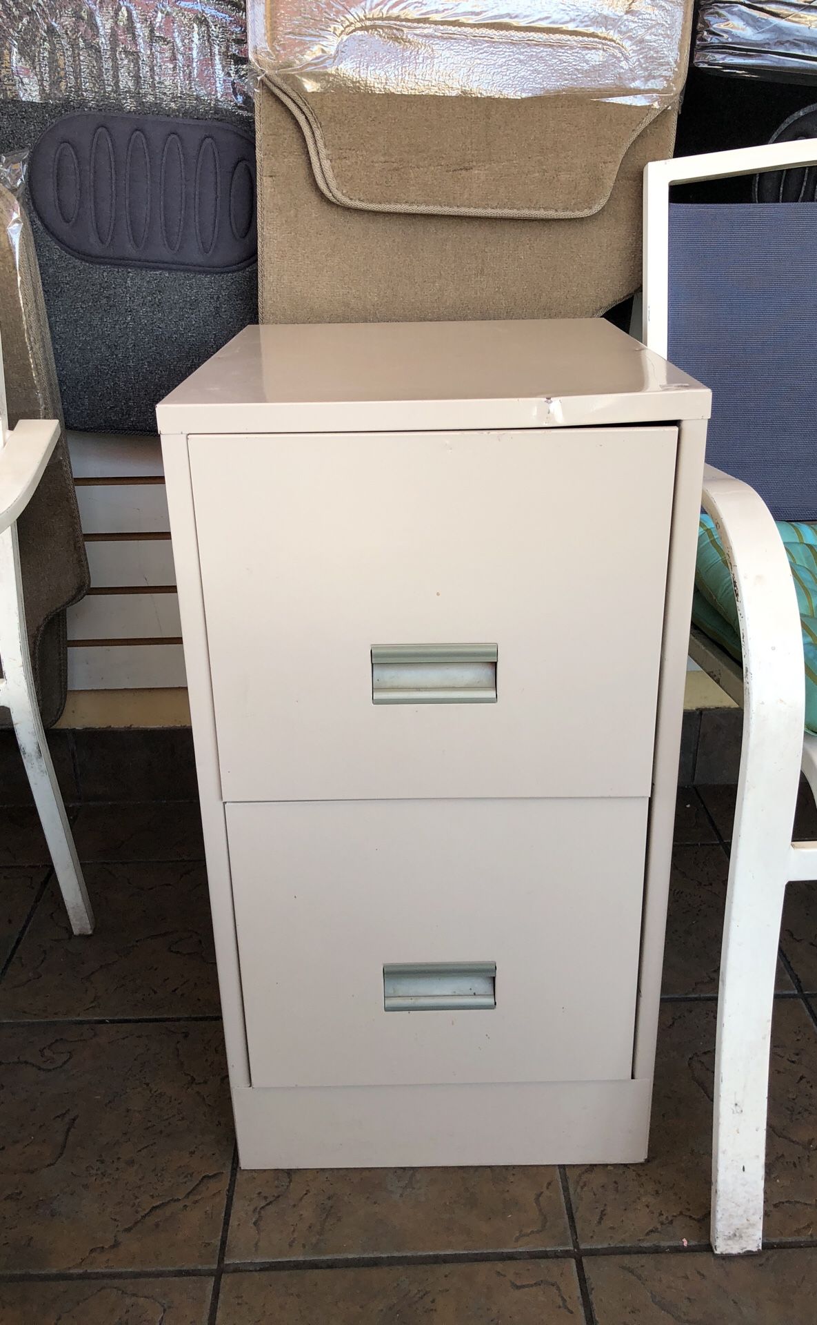 File cabinet