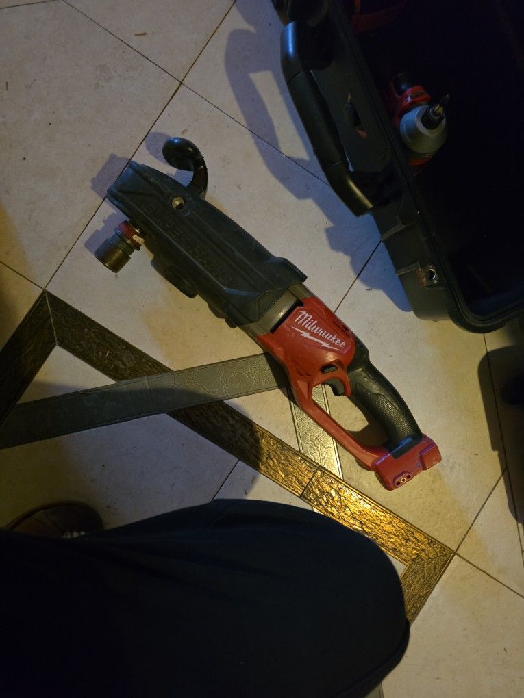 Milwaukwe Hammer Drill