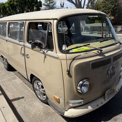 1970 Volkswagen VW Bus