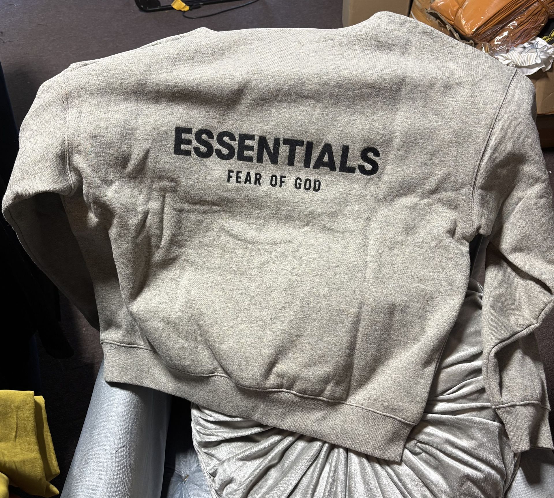 Fear of God Essentials Hoodie – Dark Oatmeal – Size M