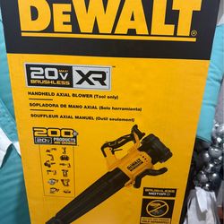 DEWALT 20V MAX XR Brushless Handheld Blower (DCBL722B)