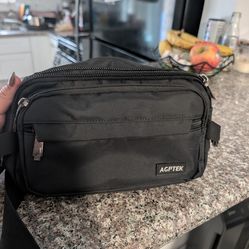 Bulky Fanny Pack