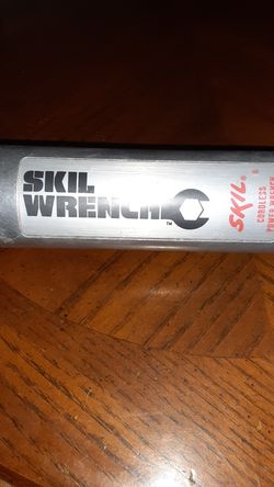 Skills wrench