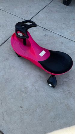 Pink Kids Wiggle Ride-On Plasma Car