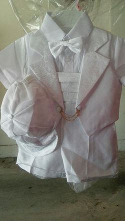 Traje de bautizo