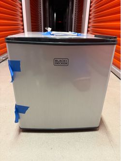 Mini Fridge Black & Decker 1.7 Cu