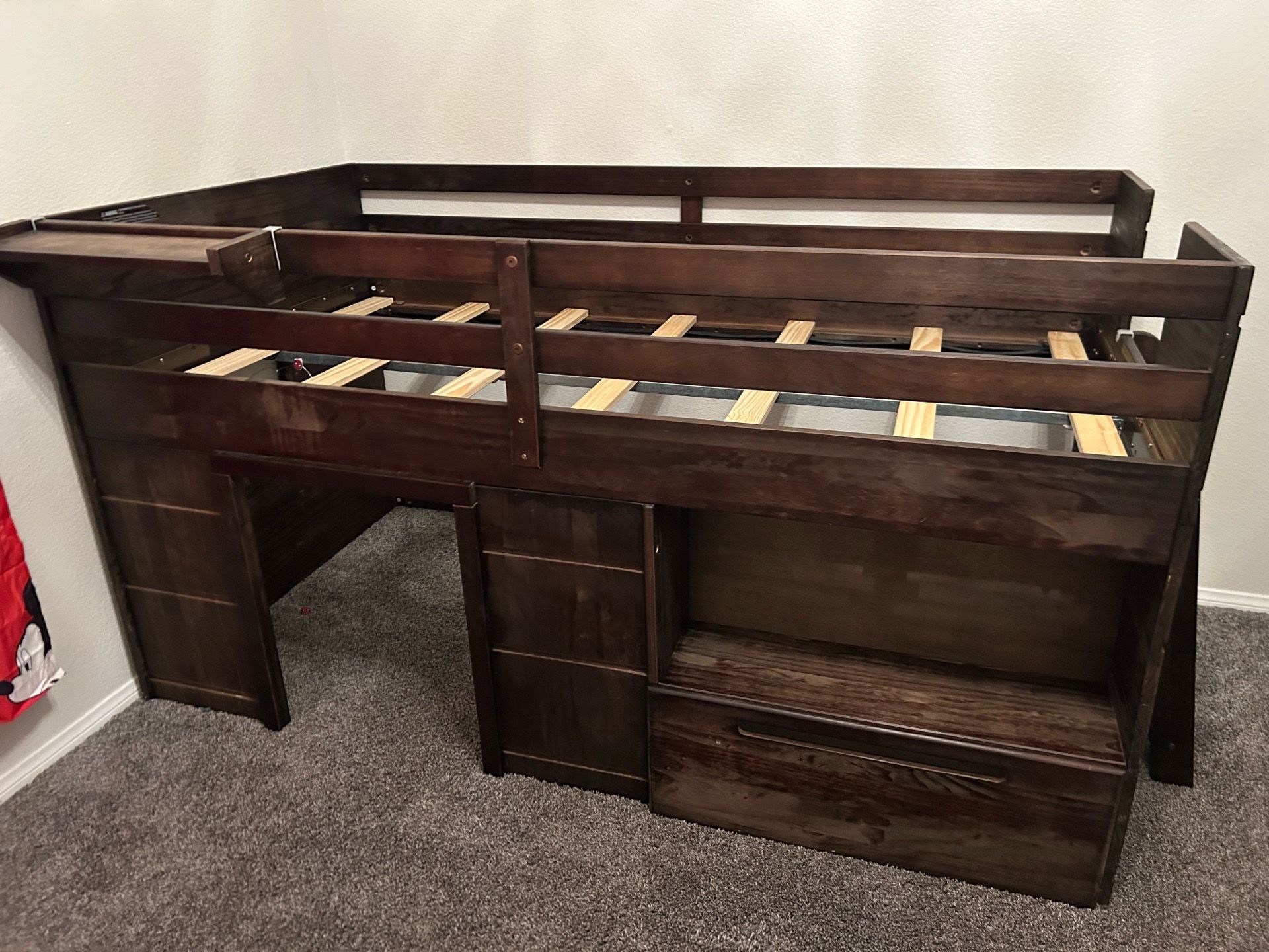 Toddler bed with cave