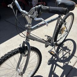 Bicycle , 26 inch” Diamondback/ Wildwood”  ridden only a few times . Tires, sweet… everything is fine!