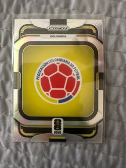 2026 Panini Prizm FIFA World Cup Colombia Team Badge Case Hit SSP
