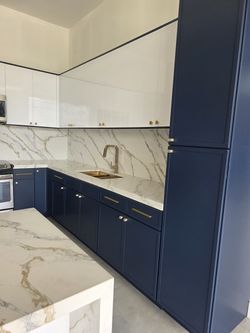 Kitchens cabinets