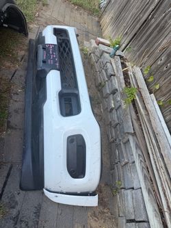 2019-26 Dodge Ram 2500 front bumper (Hc)