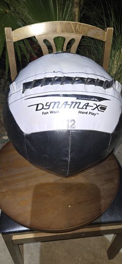 Dynamax Standard 14″ Medicine Ball