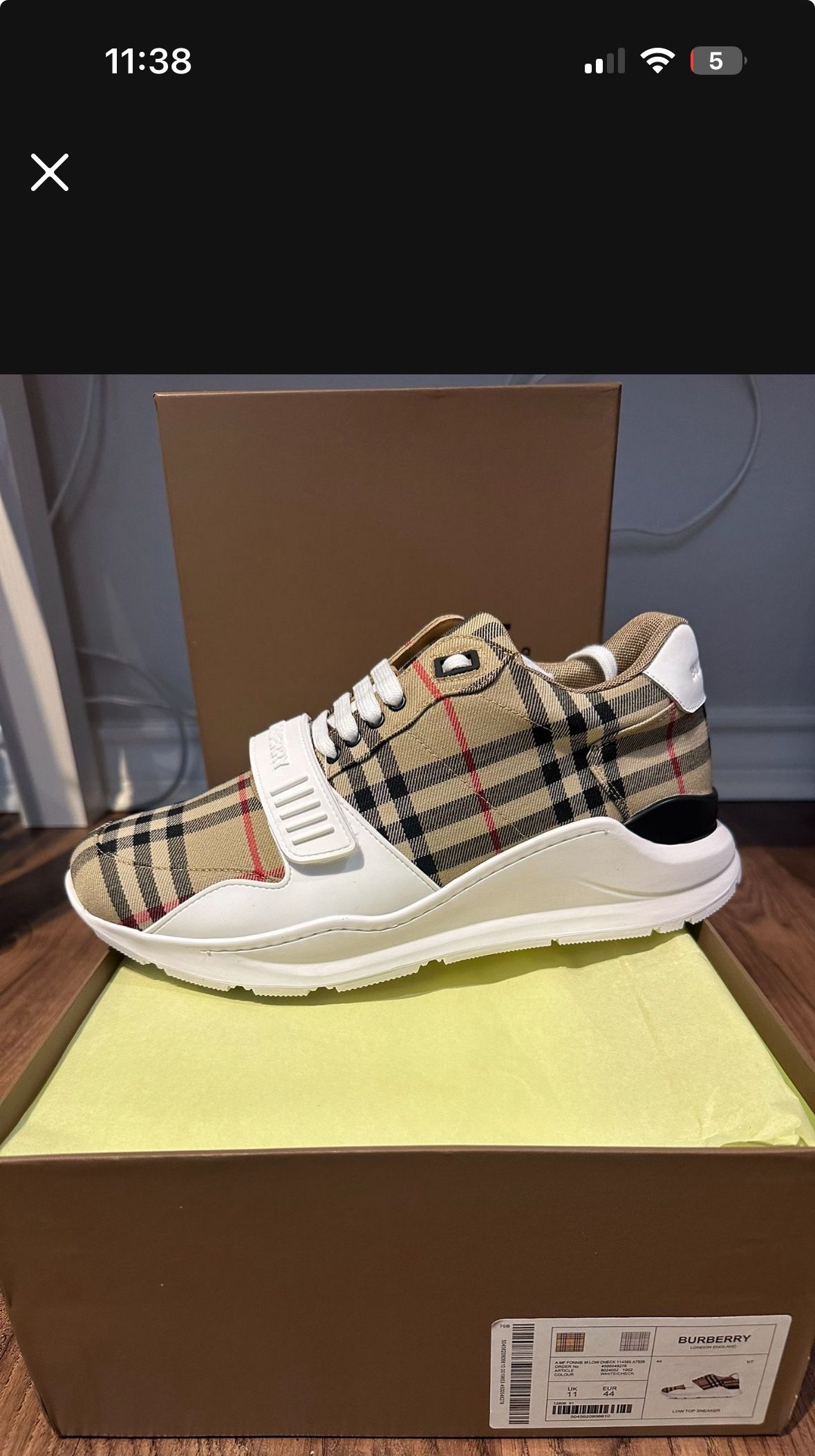 Burberry Shoes 