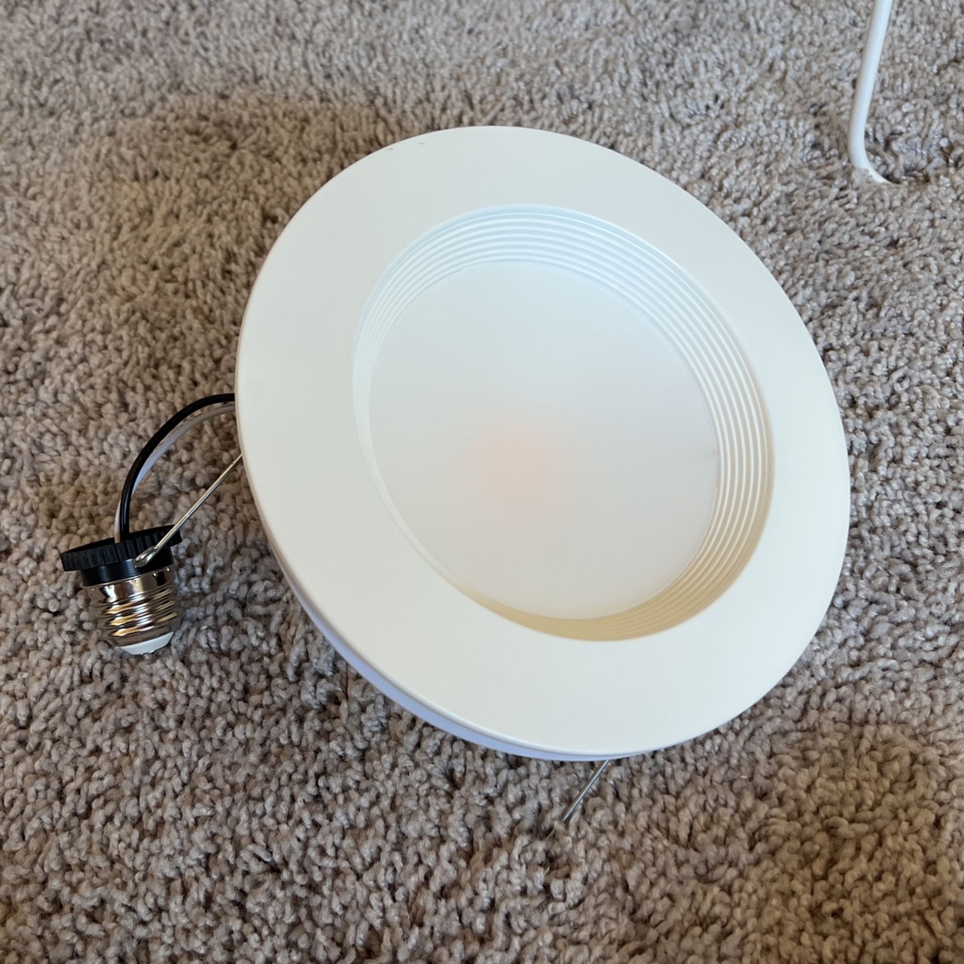 Recessed Downlight Retrofit Lights, 5-6 Inches, White