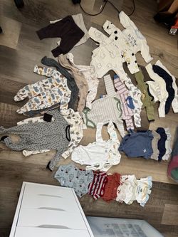 Baby boy Clothing Bundle – newborn to 3 months & 4 swaddles