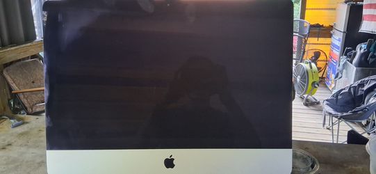 Apple iMac All-in-One Desktop Computer