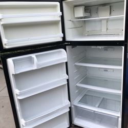 Whirlpool Refrigerator 