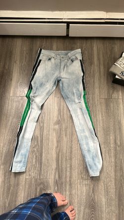 Skinny jeans