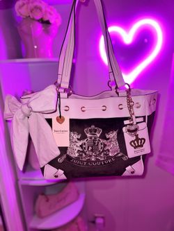 Juicy Couture Bags (More bags available on my profile!)