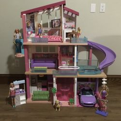 Barbie Life In The Dream House Mansion.