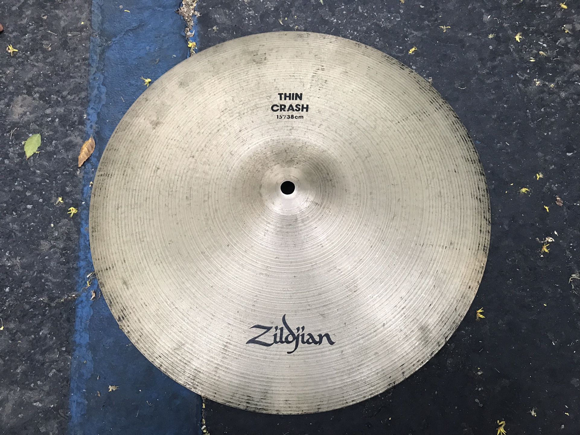 Zildjian 15” Thin Crash Cymbal for Drum set