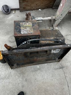S70 Bobcat Trencher