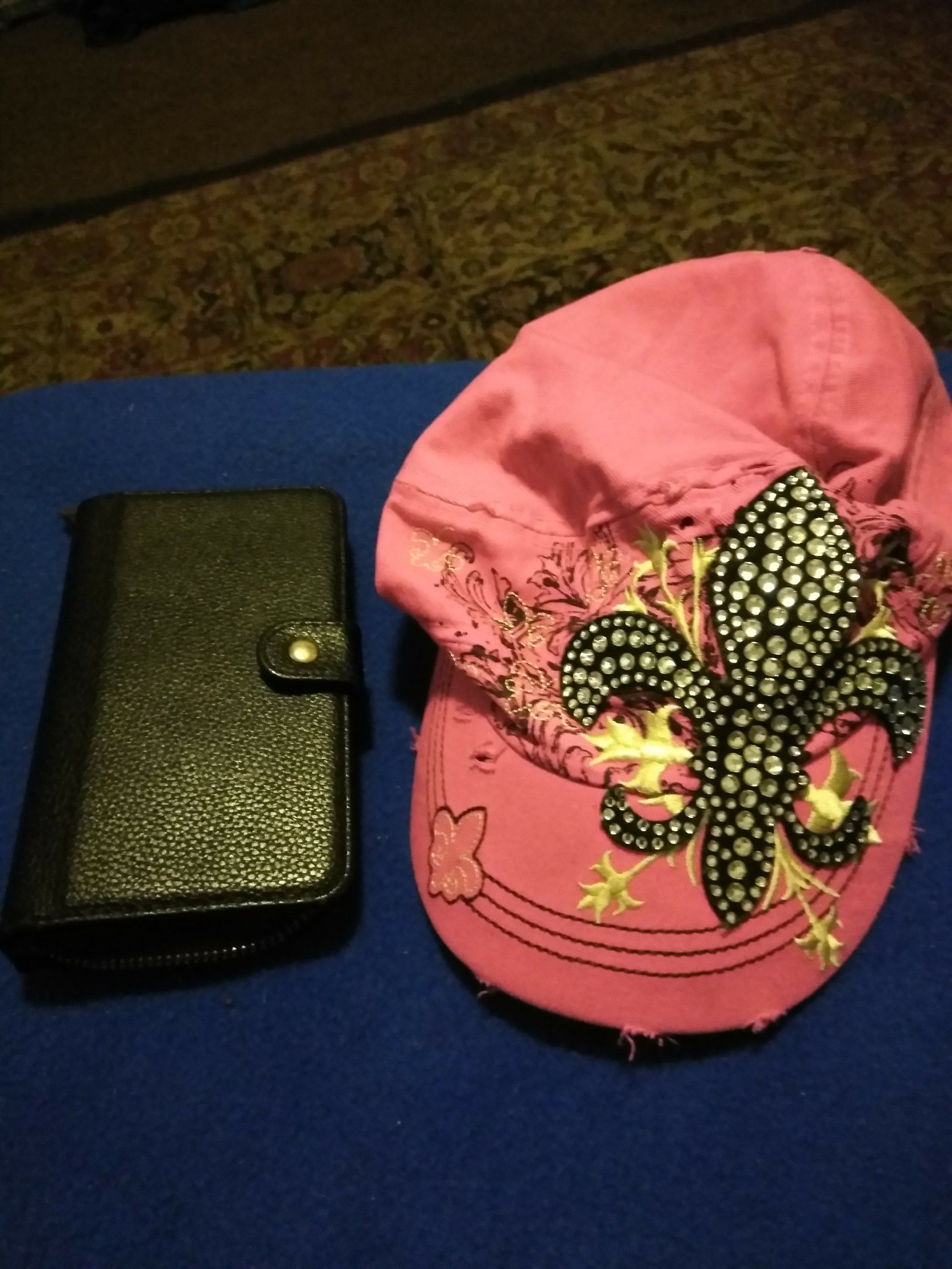 Pink cap n wallet set 5.00