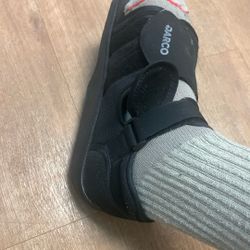 Support Shoes 