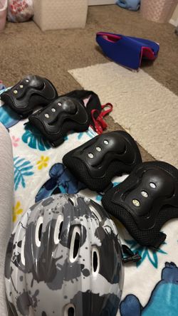 Knee pads
