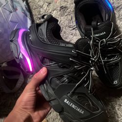 Balenciaga track leds new size 9
