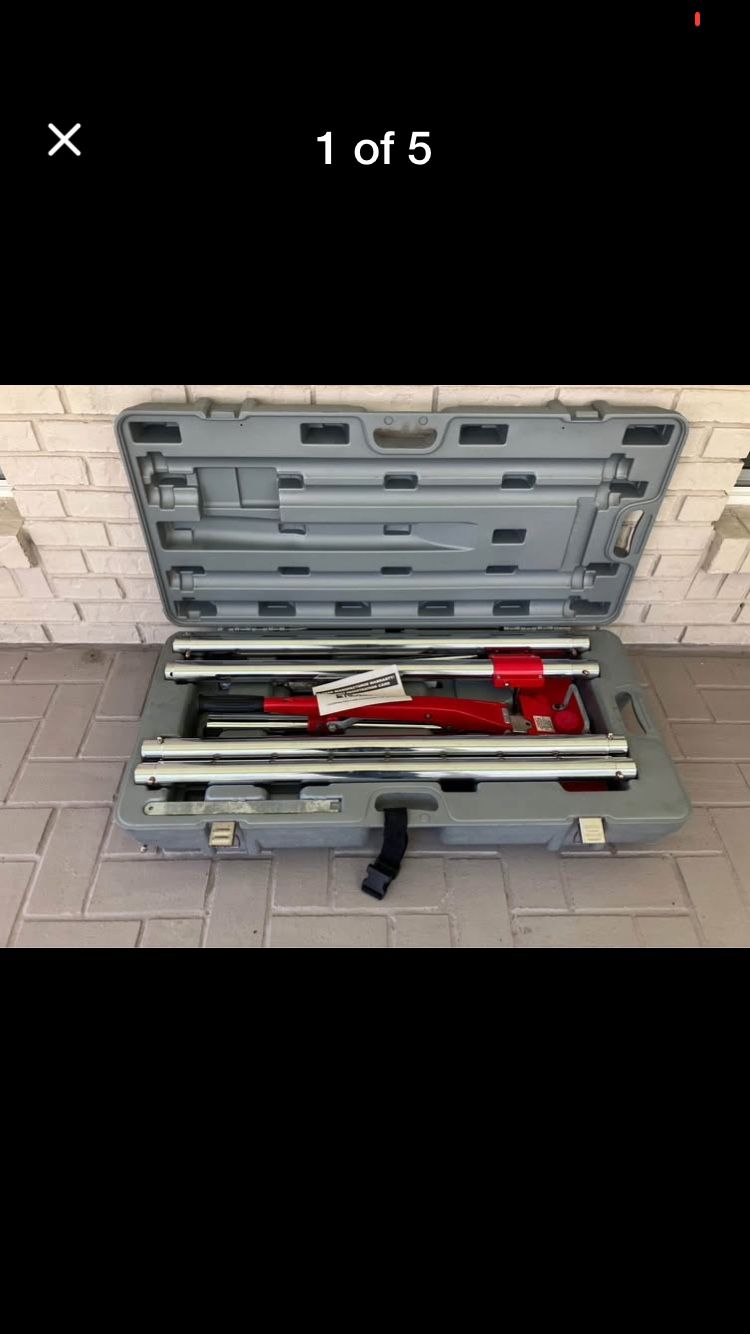 Carpet Power Stretcher Like New