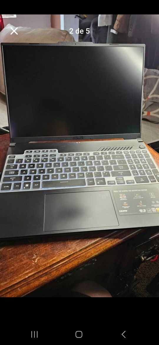 Laptop