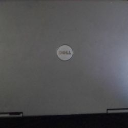 Dell Latitude D600 Laptop *For Parts Only*