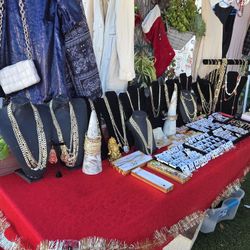 gold-filled  395 W 1st St

A

X

San Pedro, CA 90731.