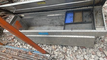 Aluminum Diamond Plate Truck Tool Box