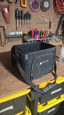 Lunch box